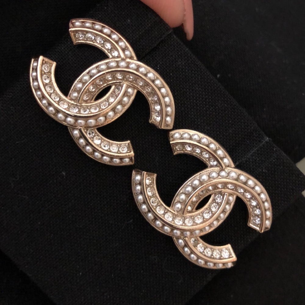 NEW Chanel CC earrings (PRICE IS FIRM)